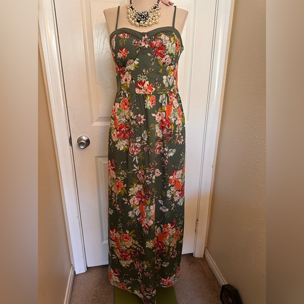 Floral Maxi Dress in Green and Red